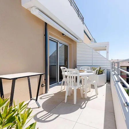 Apartmán Moderne, Balcon Et Parking - 4 Pers. - Fr-1-409-296